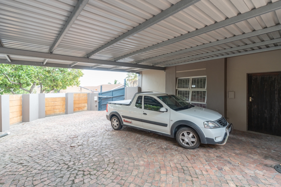 3 Bedroom Property for Sale in Protea Heights Western Cape